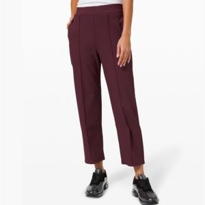NWT Lululemon Urban Strides pants 25”. Maroon color. size 4